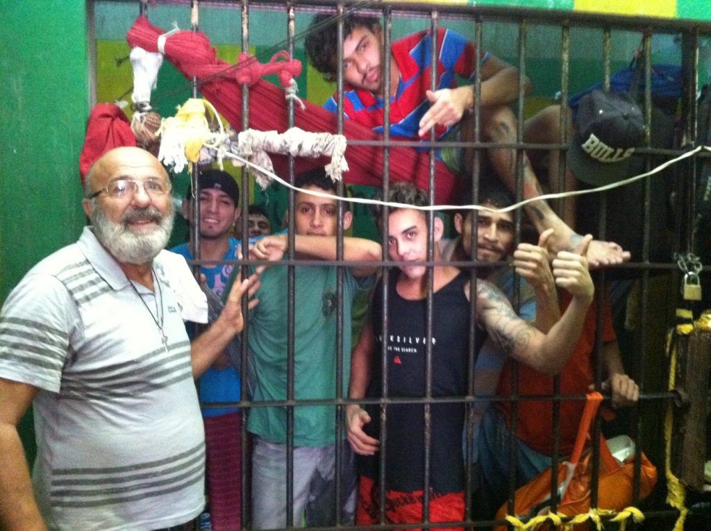 Le Frère Roberto visite les détenus Amazonie Penitenciaria Castanho 09 2015 3